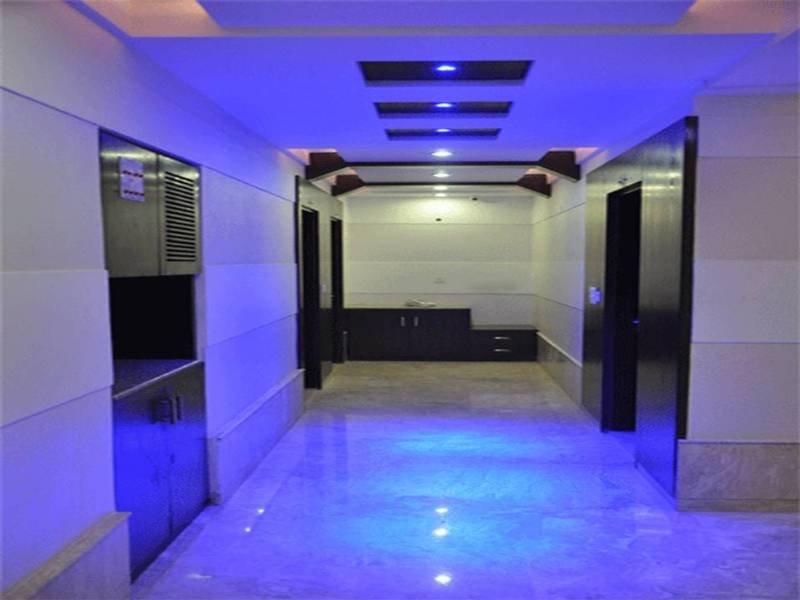 The Pearl Hotel New Delhi Exterior photo